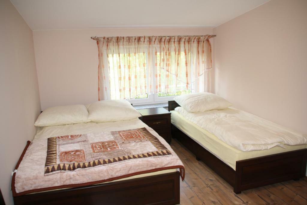Hotel For You Pabianice Buitenkant foto